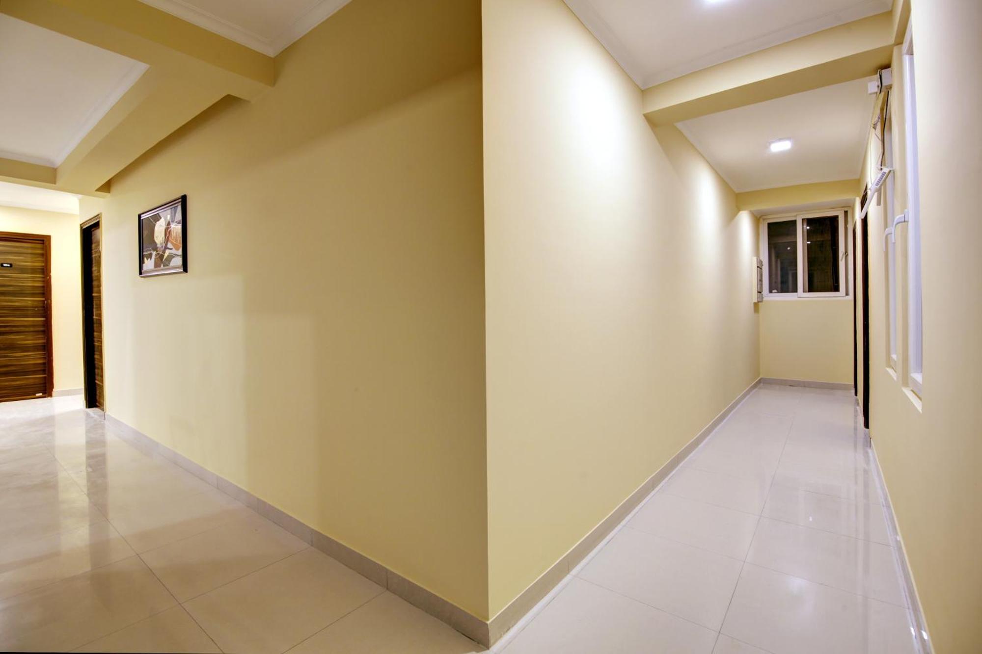 Limewood Stay - Executive Huda City Center Gurgaon Exterior photo