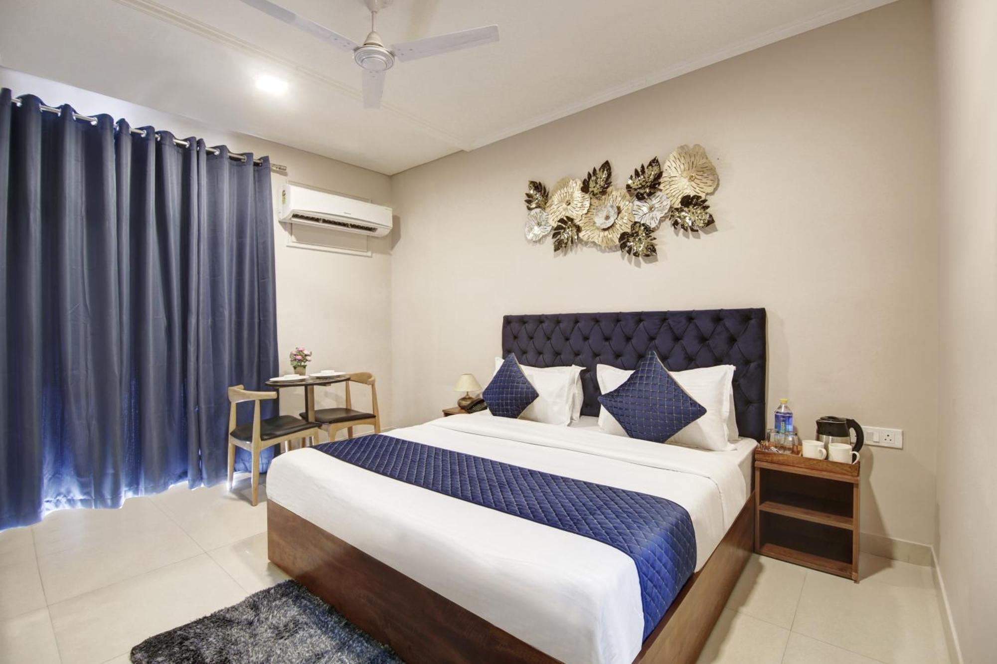 Limewood Stay - Executive Huda City Center Gurgaon Exterior photo