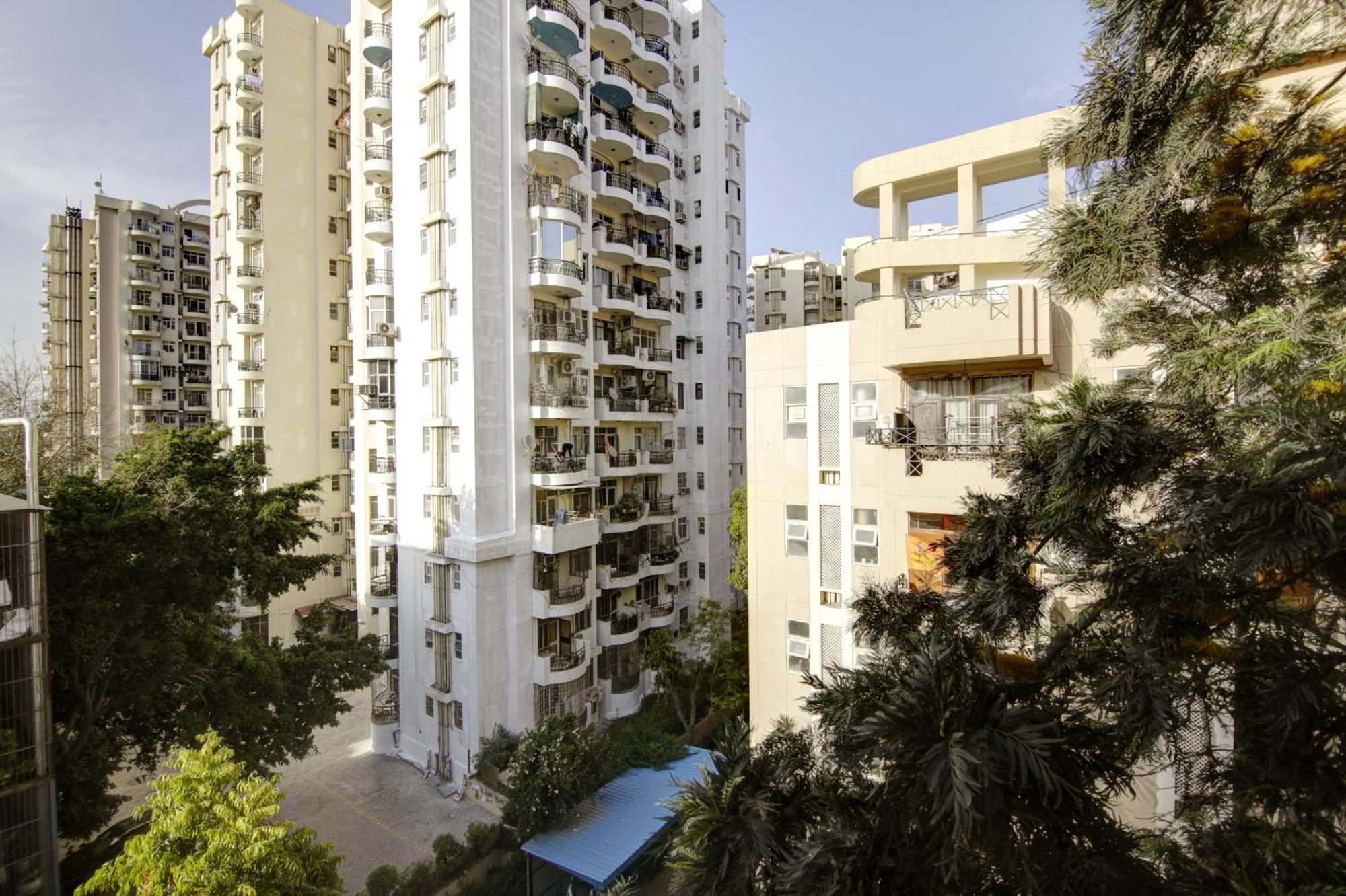 Limewood Stay - Executive Huda City Center Gurgaon Exterior photo
